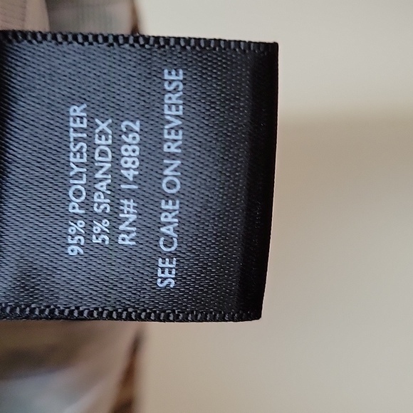 3/$12 Torrid animal print tee - Picture 3 of 7